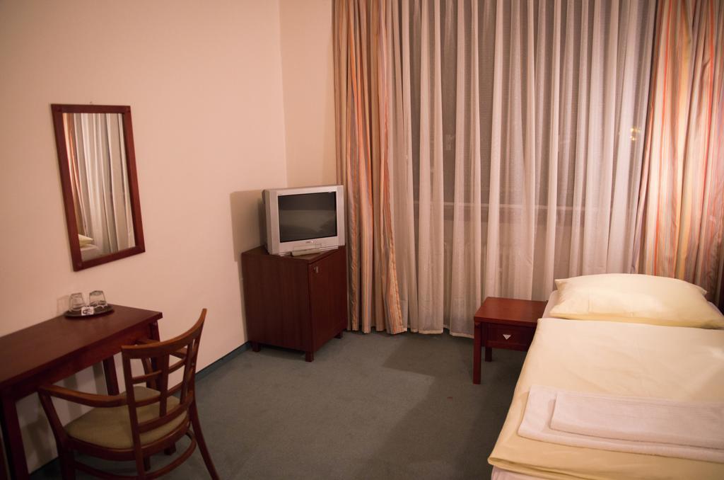 Hotel Bothe Povazska Bystrica Bilik gambar