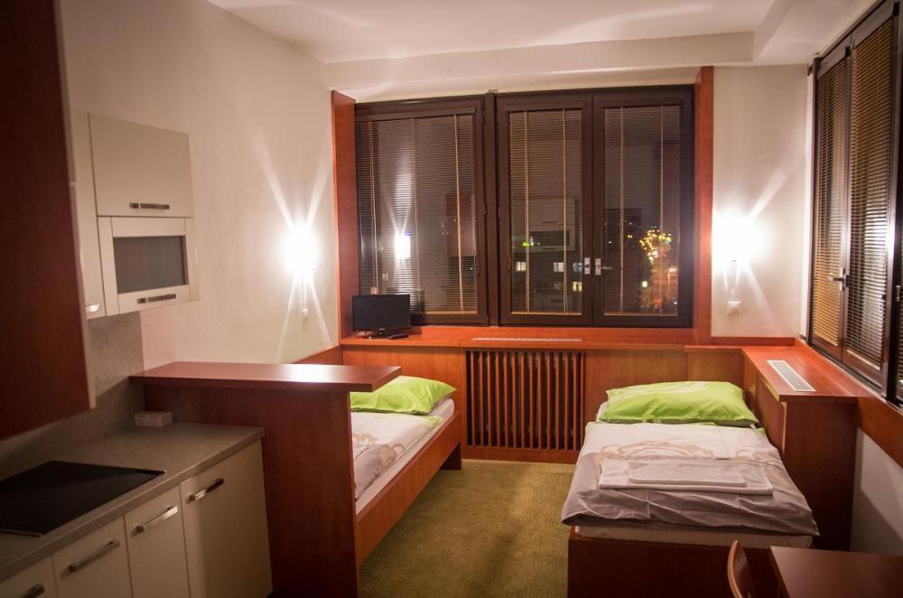 Hotel Bothe Povazska Bystrica Luaran gambar