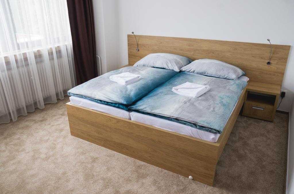 Hotel Bothe Povazska Bystrica Luaran gambar