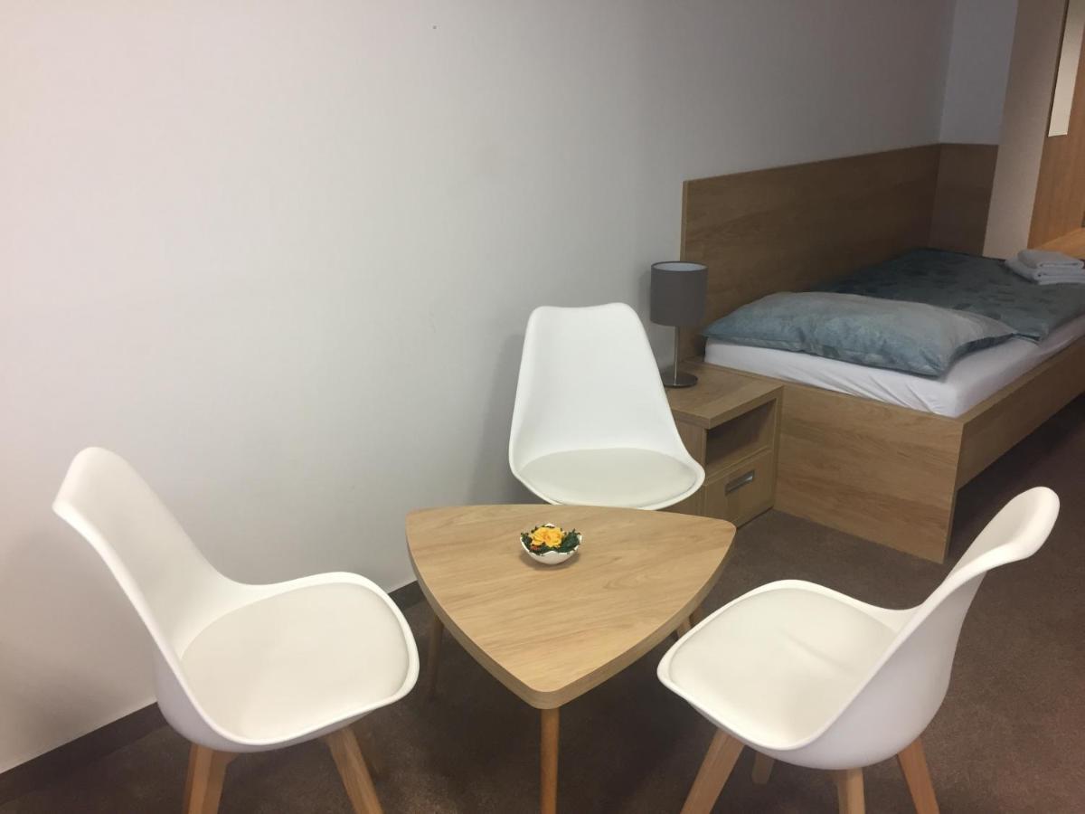 Hotel Bothe Povazska Bystrica Luaran gambar
